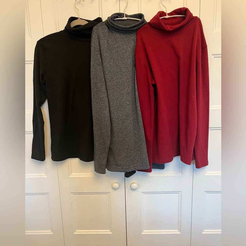 Men's Turtleneck Mock Neck Shirt Bundle Lot, Sizes S & M, Black Gray Red